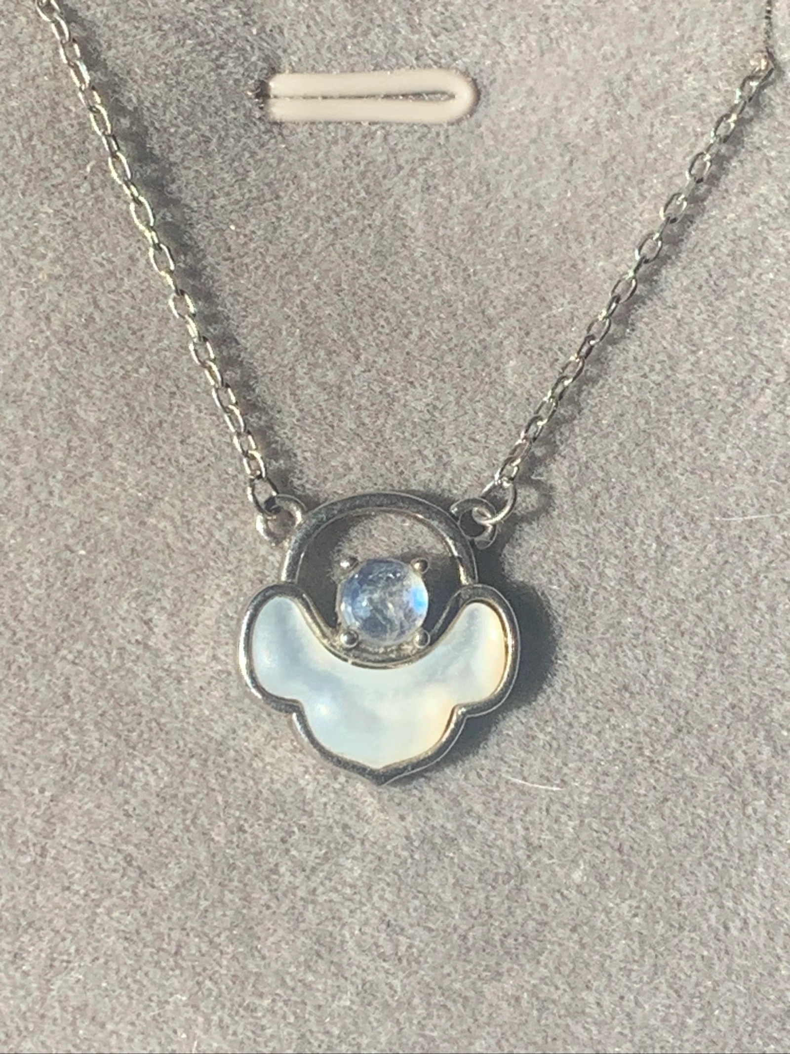 Collier pierre lune et nacre – photo 2
